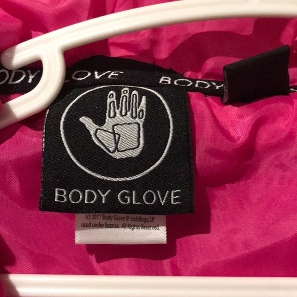 Body glove jacket size 2T pink silver black puffer coat - Picture 4 of 8